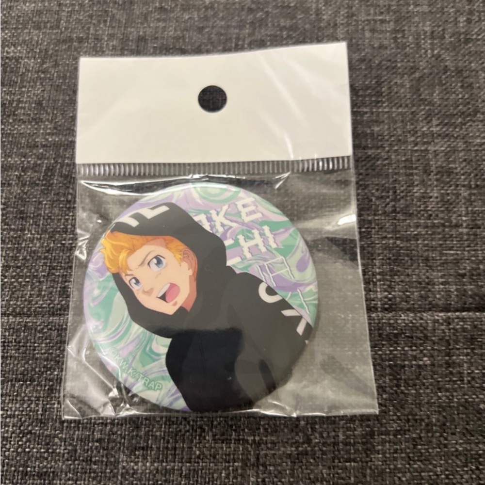 Tokyo Revengers Can Badge Japanese Anime